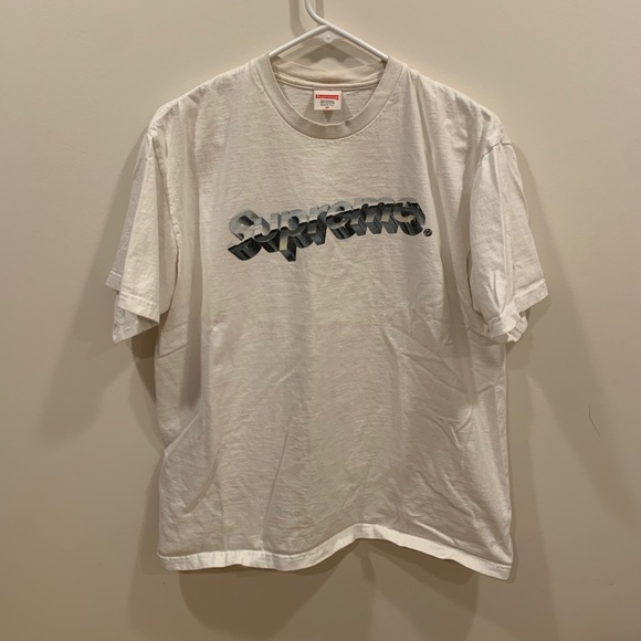 Supreme and revenge tee - Picture 1 of 16